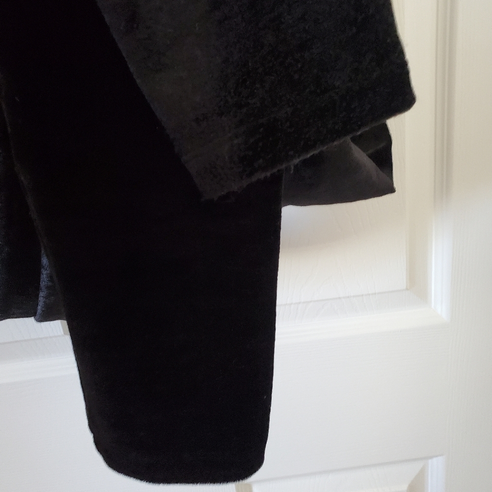 H&M Black Velvet Leggins Pants Women's Size Medium - Picture 4 of 5